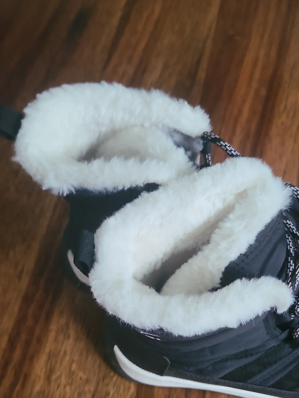 Sorel Black Whitney II Short Lace Snow Boots Girls Youth 4